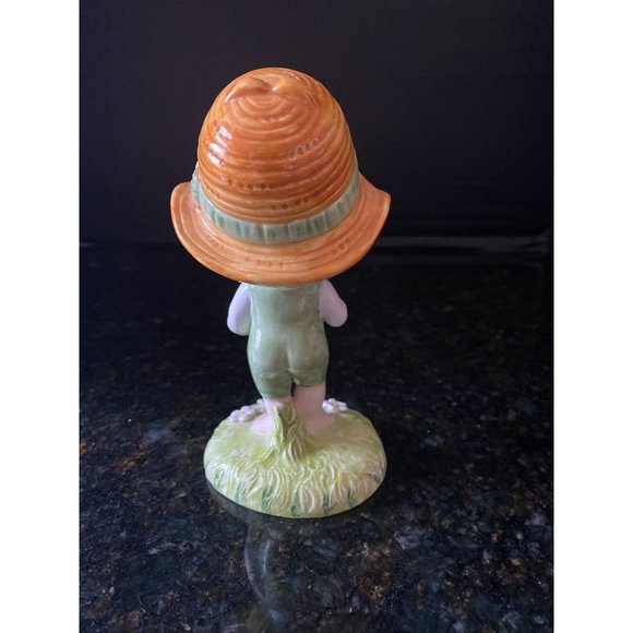 Joan Walsh Anglund Country Boy Figurine, 1981 - Picture 3 of 8